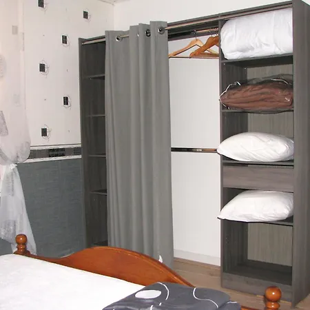 Maison Du Combayre A Estaing (Aveyron)