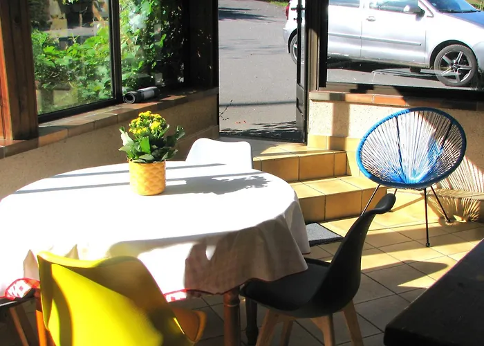 Maison Du Combayre A Estaing (Aveyron)